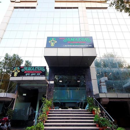Hotel Amaltas International - Delhi-16 Ню Делхи Екстериор снимка