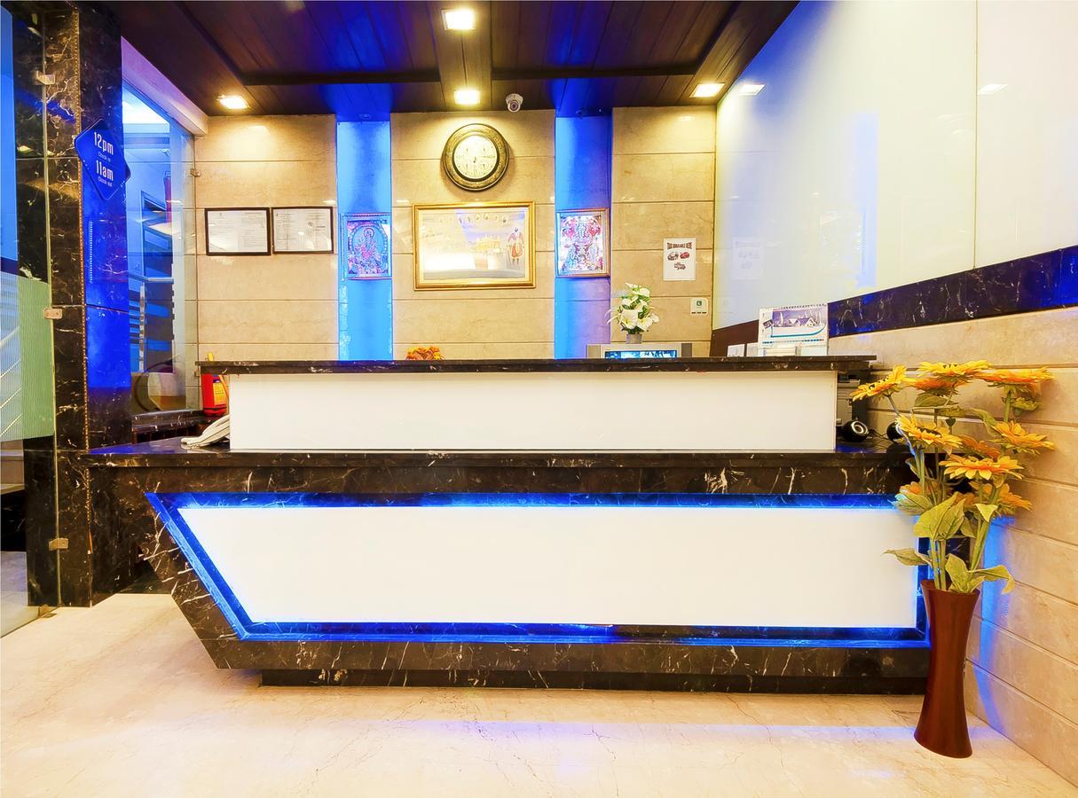 Hotel Amaltas International - Delhi-16 Ню Делхи Екстериор снимка